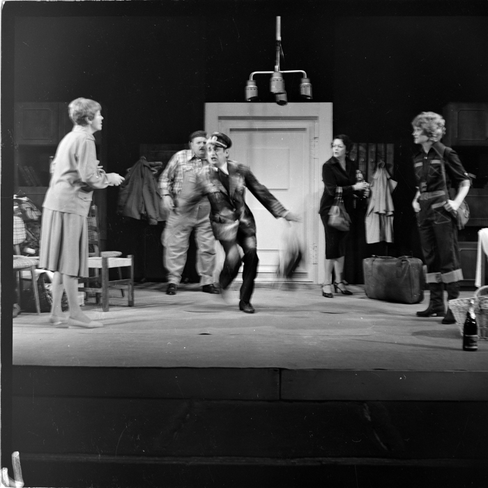 minerva_deak_f_c1_680_2-10-096