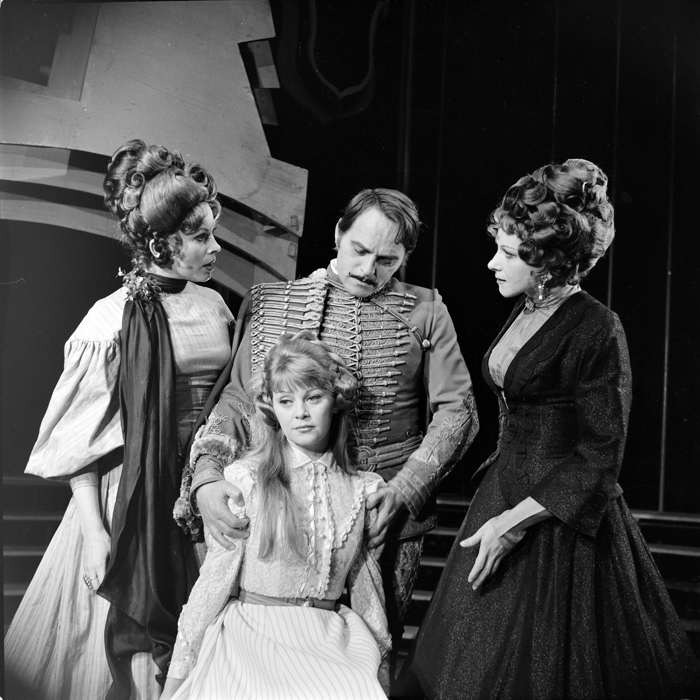 minerva_deak_f_c1_kolozsvari magyar szinhaz_1-7-015