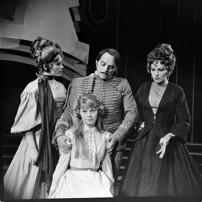 minerva_deak_f_c1_kolozsvari magyar szinhaz_1-7-023