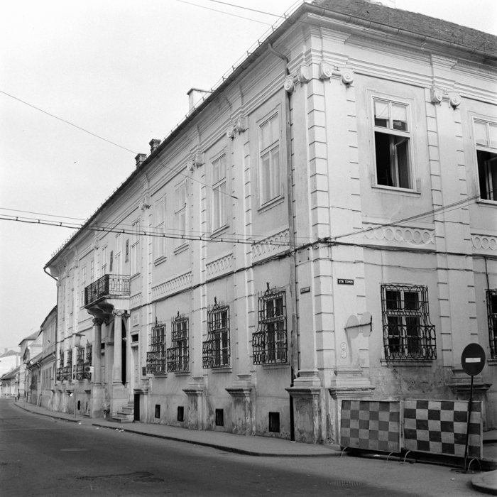 minerva_deak_f_c21_Cluj_spatiul_public_arhitectura-008