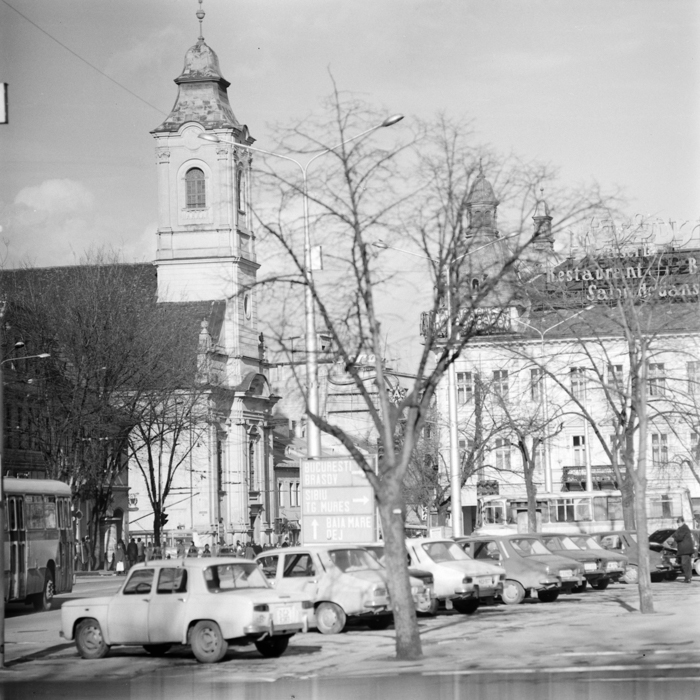 minerva_deak_f_c21_Cluj_spatiul_public_arhitectura-027