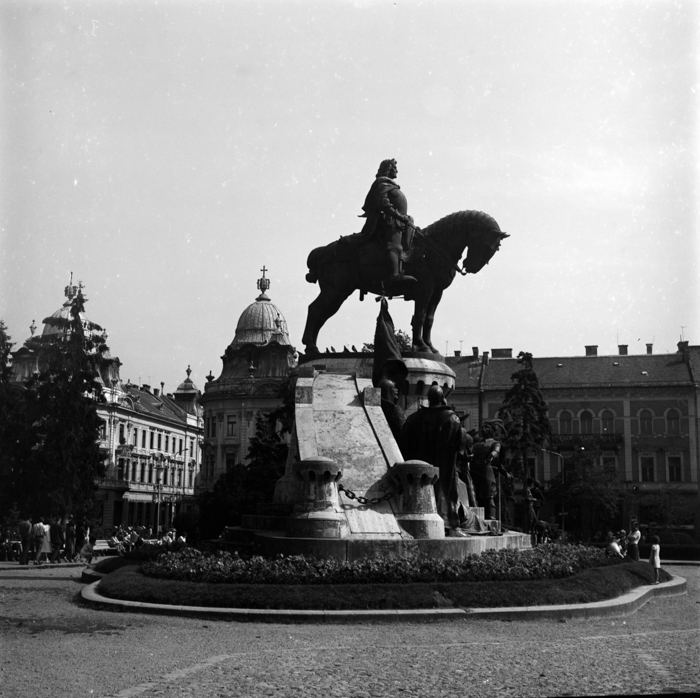 minerva_deak_f_c21_Cluj_spatiul_public_arhitectura-087