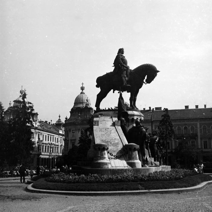 minerva_deak_f_c21_Cluj_spatiul_public_arhitectura-088