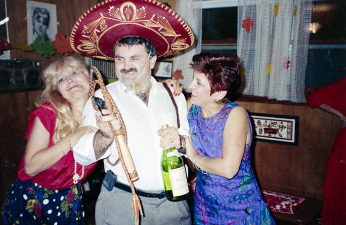 minerva_deak_f_c6_s2_293_party_nalunk_kert-006