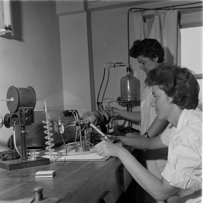 minerva_1965-1972_c1_c02_006