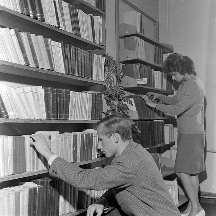 minerva_1965-1972_c1_c04_040