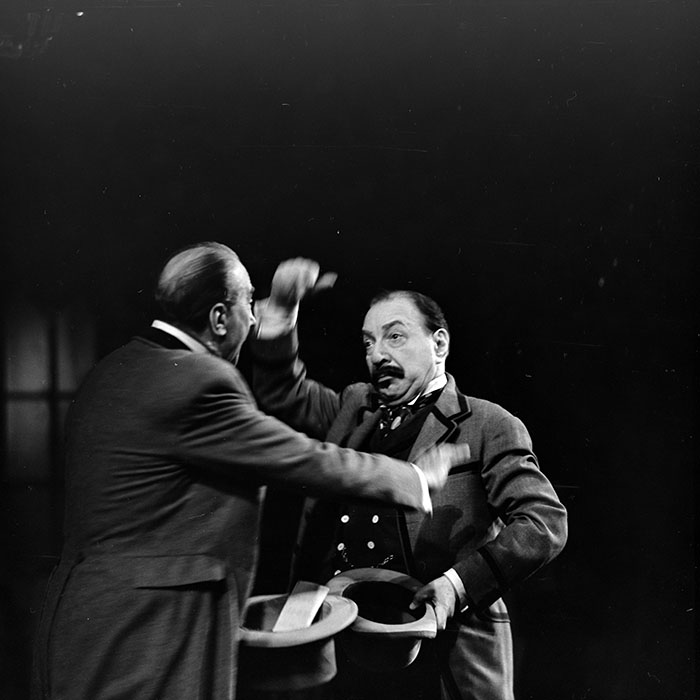 neidentificat|nem azonosított|not identified