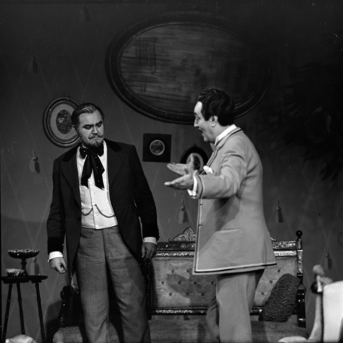 neidentificat|nem azonosított|not identified