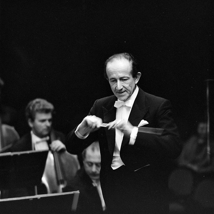 minerva_1965-1972_c1_c14_013