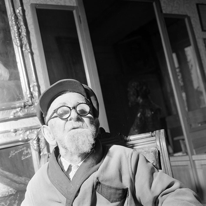 minerva_1966-1972_c1_c01_004