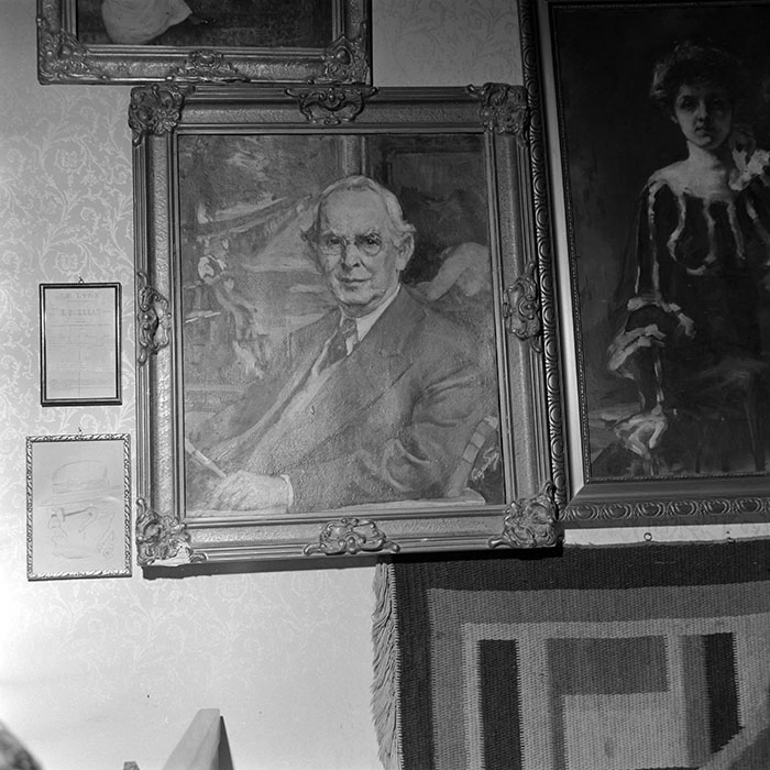 minerva_1966-1972_c1_c01_009