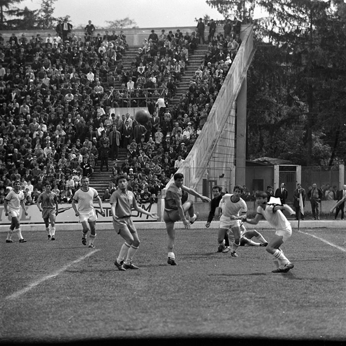 minerva_1966-1972_c1_c04_002