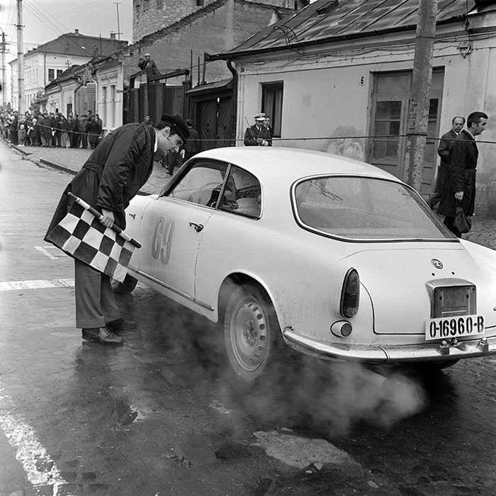 minerva_1966-1972_c1_c18_004