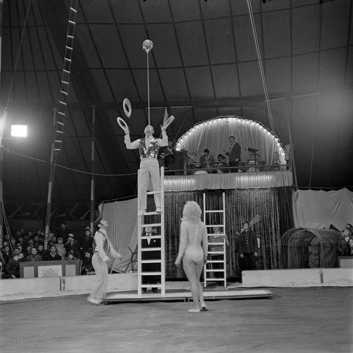 minerva_1966-1972_c1_c20_015