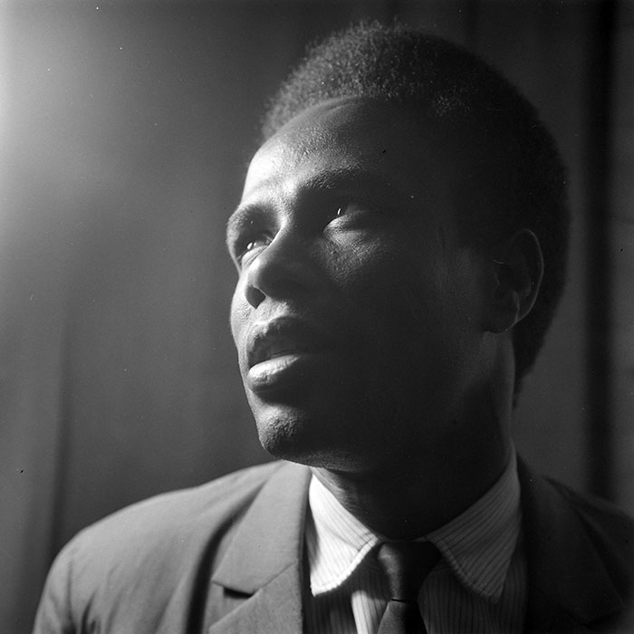 minerva_1966-1972_c1_c22_004