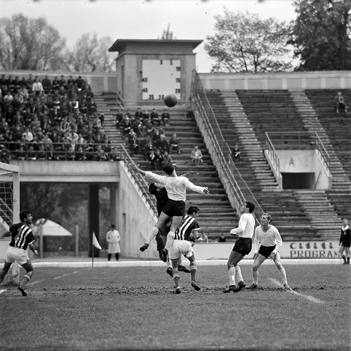 minerva_1966-1972_c1_c27_005