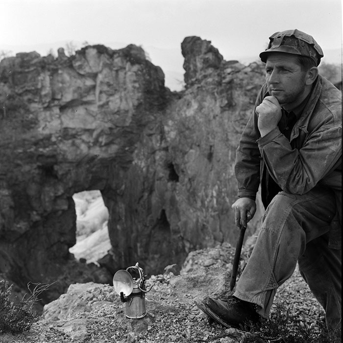 minerva_1966-1972_c1_c33_007