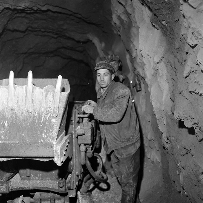 minerva_1966-1972_c1_c34_009