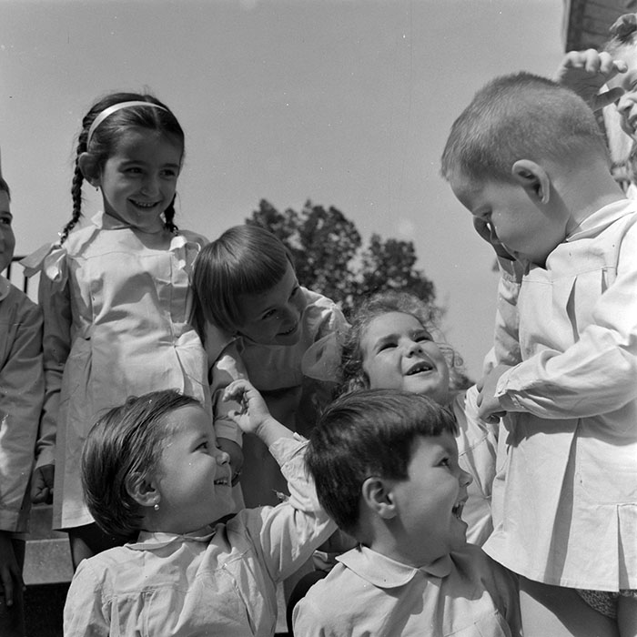 minerva_1966-1972_c1_c44_001