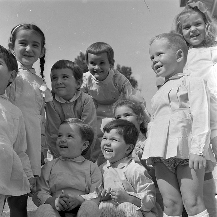 minerva_1966-1972_c1_c44_003