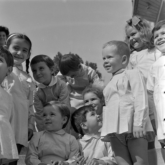 minerva_1966-1972_c1_c44_004