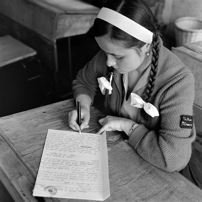 minerva_1966-1972_c1_c46_002