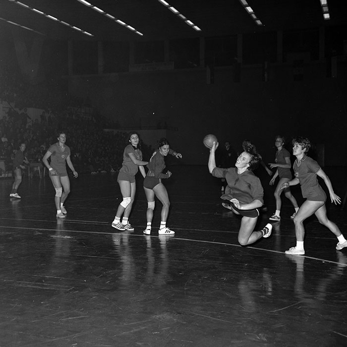 minerva_1967-1972_c2_c05_002