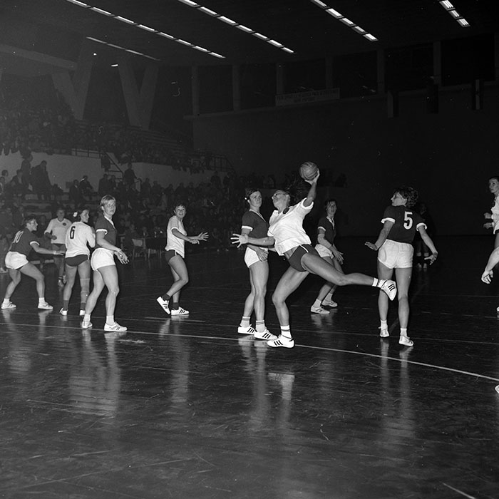 minerva_1967-1972_c2_c06_016