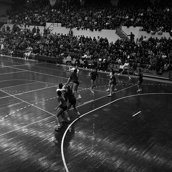 minerva_1967-1972_c2_c09_006