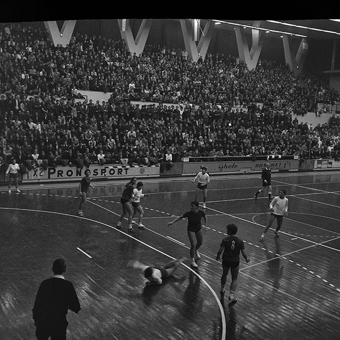 minerva_1967-1972_c2_c09_009