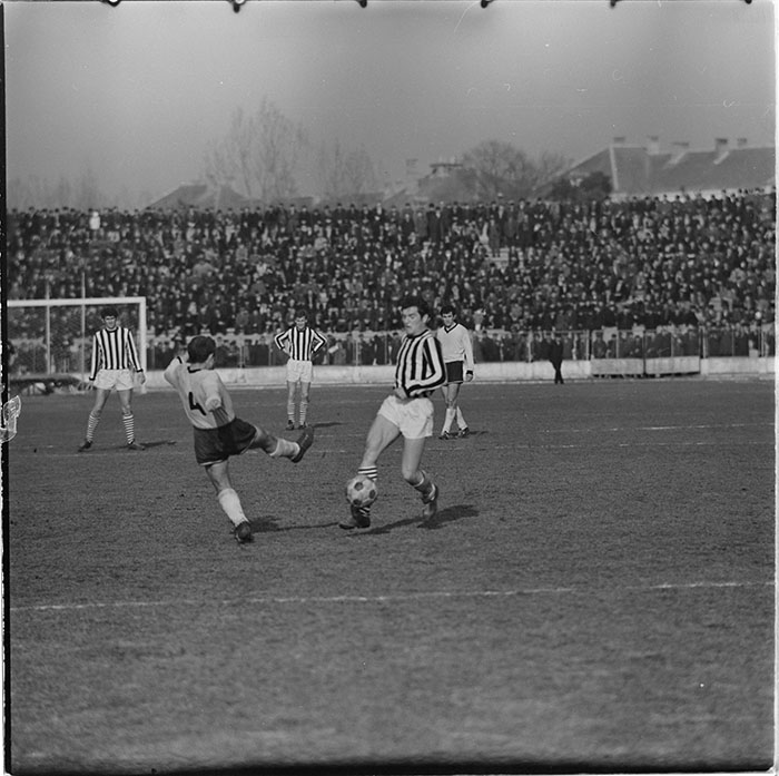 minerva_1967-1972_c3_c03_007