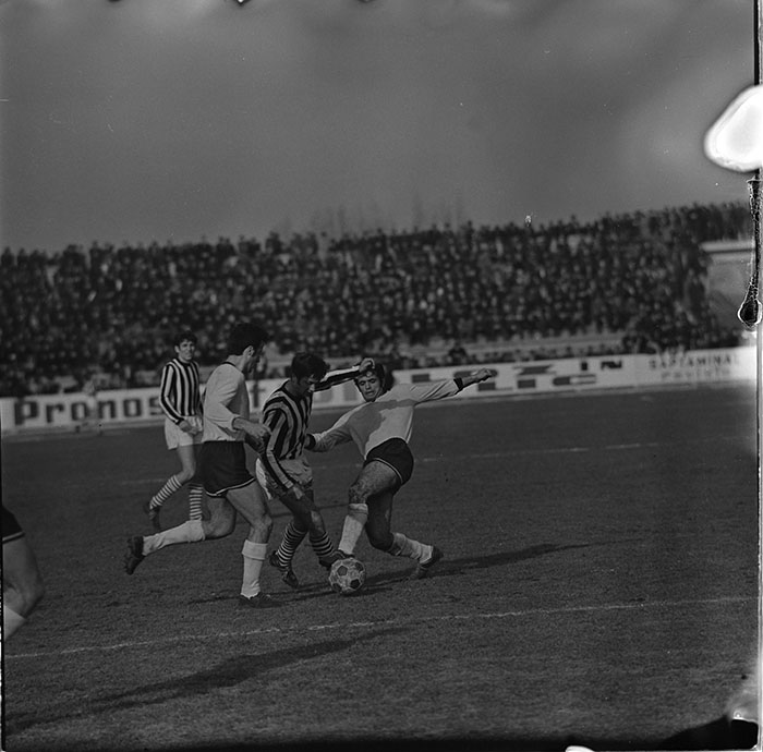 minerva_1967-1972_c3_c03_009