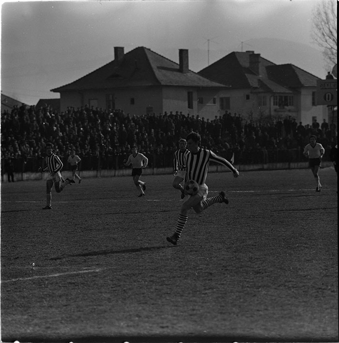 minerva_1967-1972_c3_c03_015