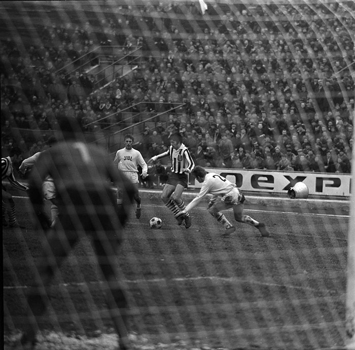 minerva_1967-1972_c3_c14_005