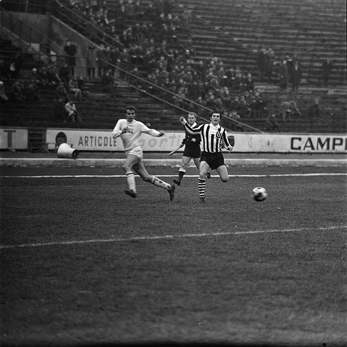 minerva_1967-1972_c3_c14_007