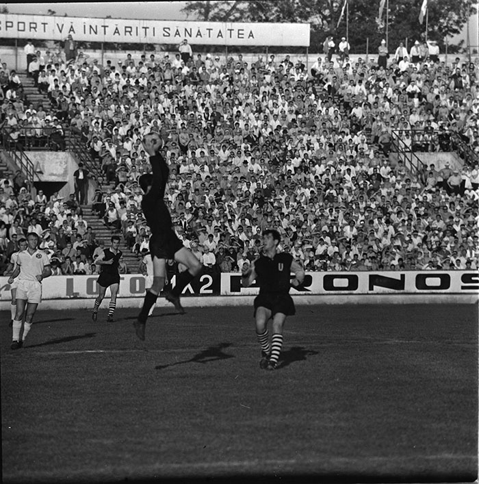 minerva_1967-1972_c3_c21_018