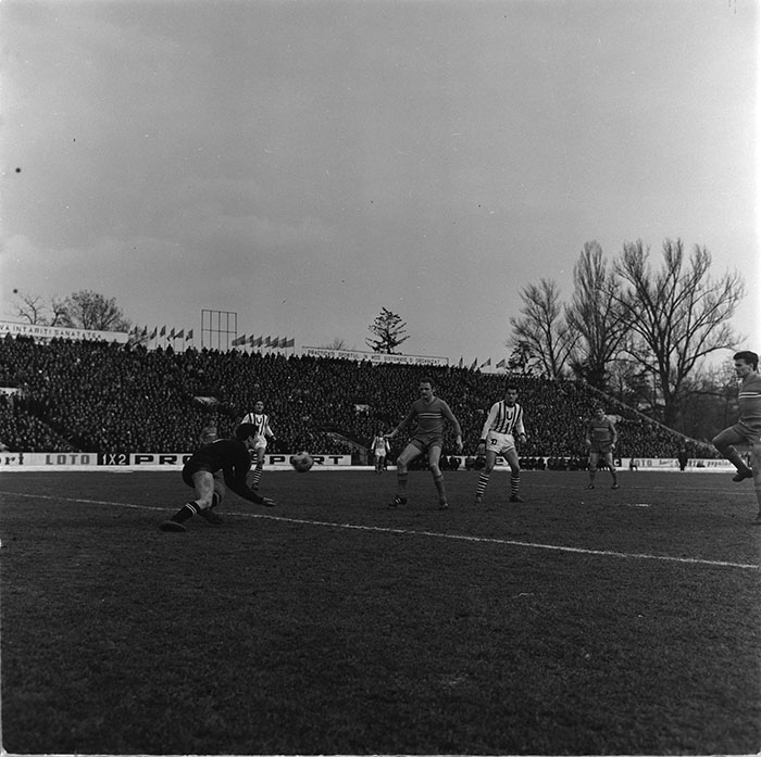 minerva_1967-1972_c3_c24_004