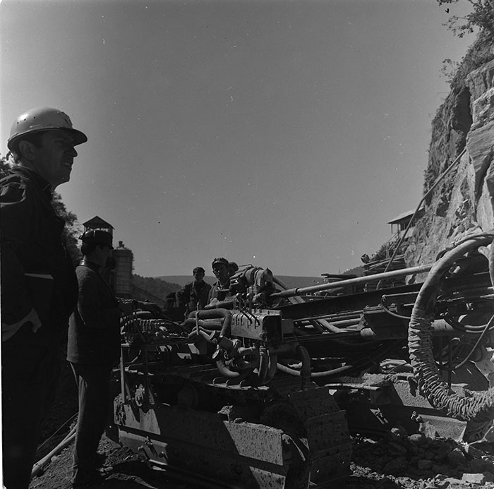 minerva_1967-1972_c3_c25_049