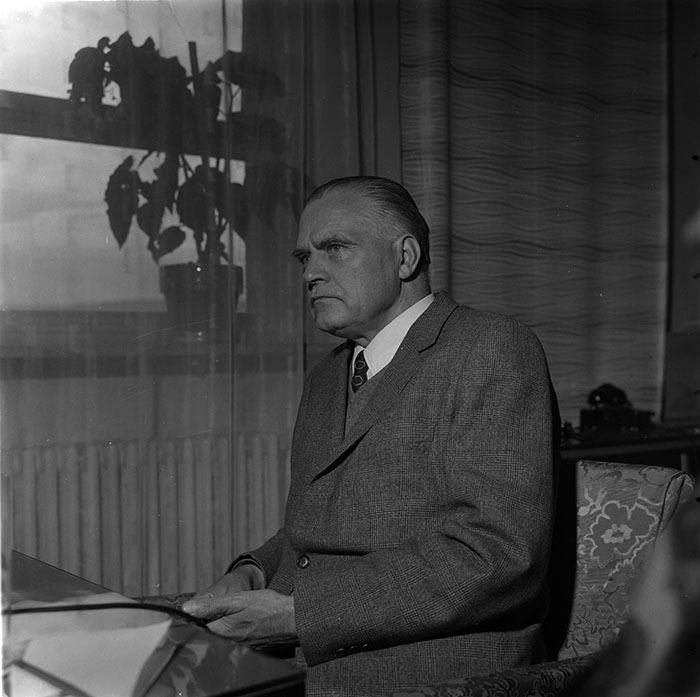 minerva_1967-1972_c3_c41_002