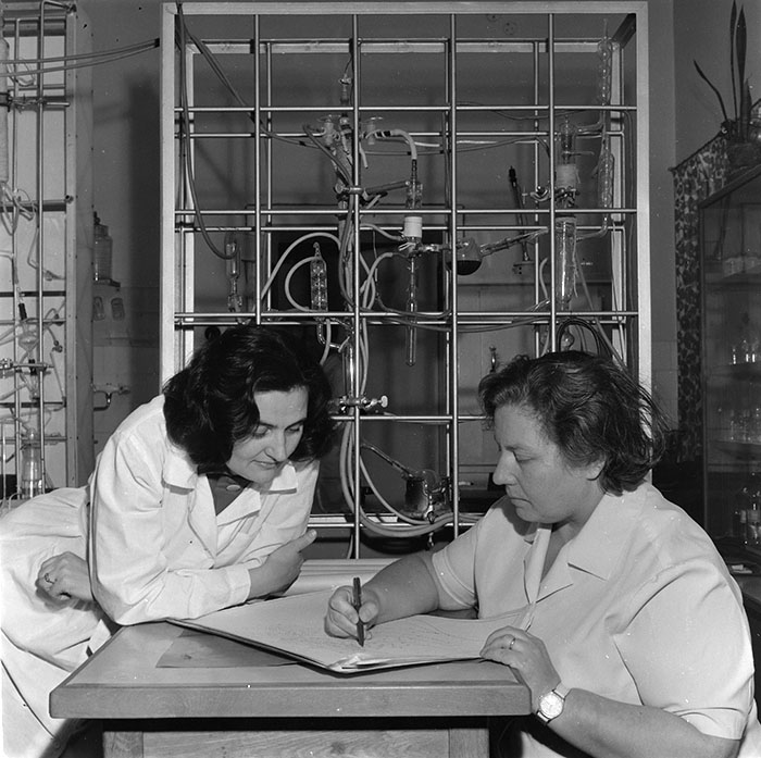 minerva_1967-1972_c3_c43_002