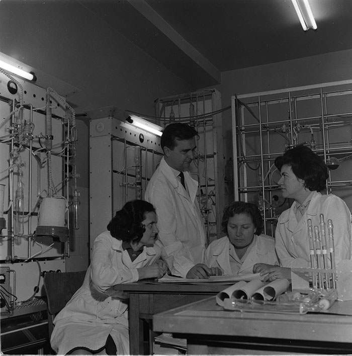 minerva_1967-1972_c3_c43_006