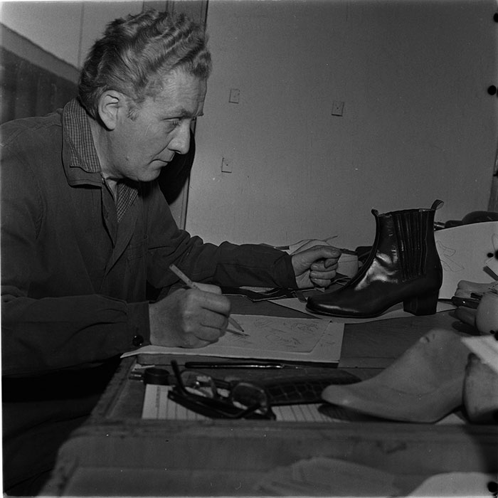 minerva_1967-1972_c3_c44_003