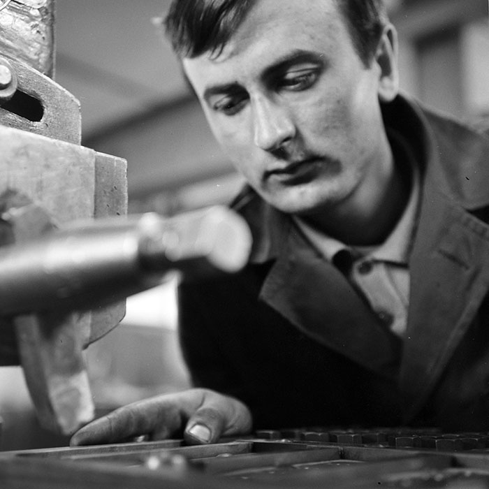 minerva_1967-1973_c1_c2r18_002