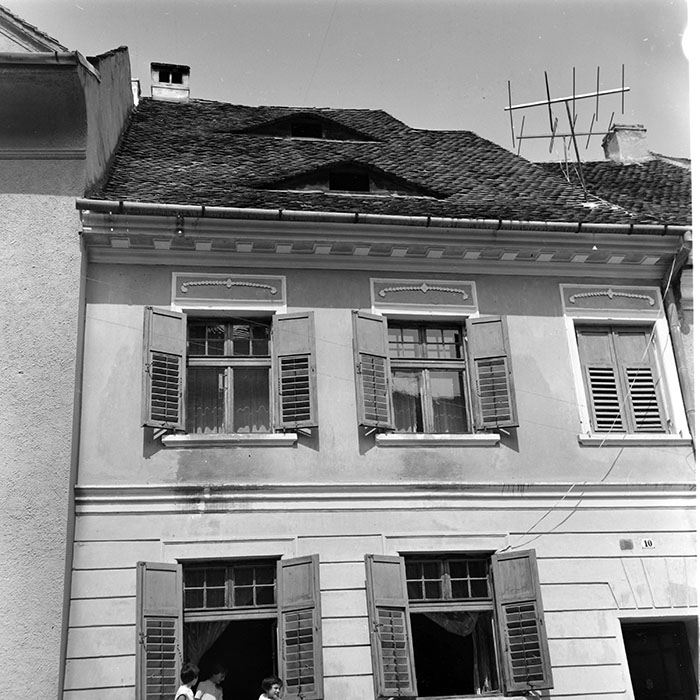 minerva_1967-1973_c1_c3r10_005