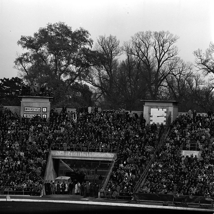 minerva_1967-1973_c1_c3r19_012