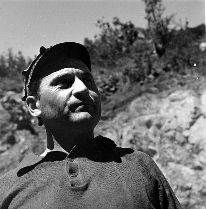 minerva_1967-1973_c1_c3r9_002