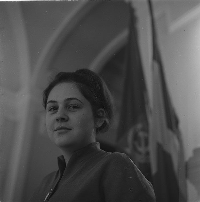 minerva_1967-1973_c1_c4r8_007