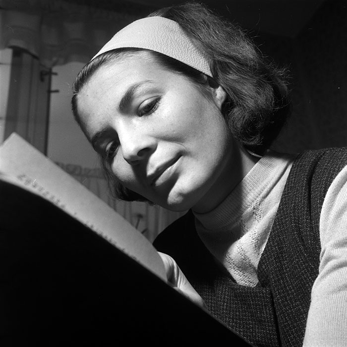 minerva_1967-1973_c2r13_002