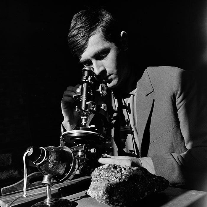 minerva_1967-1973_c3r19_001