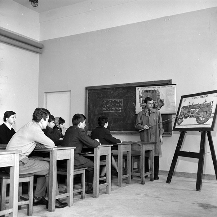 minerva_1967-1973_c4r13_001